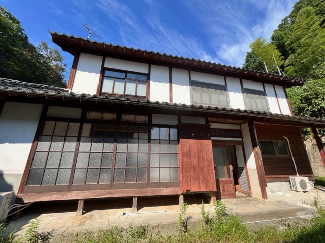 detached 兵庫県豊岡市中陰
中陰の戸建て