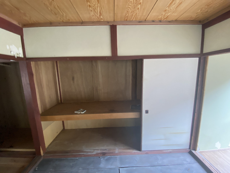 押入(内装)