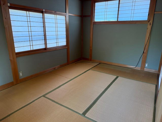 (居間)