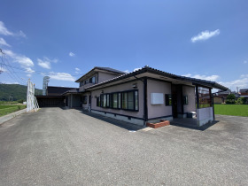 店舗付き中古戸建(外観)