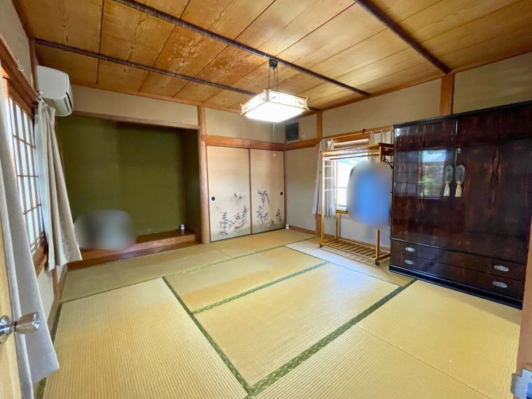 奥階段からの2F8畳和室(奥側)(内装) 奥階段からの2F8畳和室(奥側)(内装)