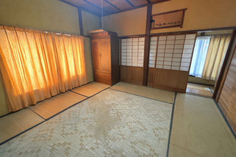 8帖の和室です。ゆとりのある空間で、ライフスタイルに合わせた活用の仕方が出来ます。(内装)
