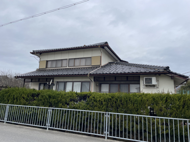 外観南側から(外観) 外観南側から(外観)