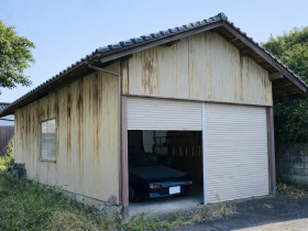 【豊岡市八社宮】13Kのゆとりある間取り｜蔵・車庫付き中古住宅