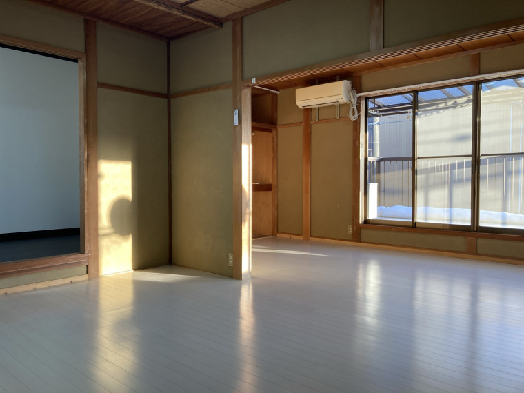 明るく開放的な2階・居室