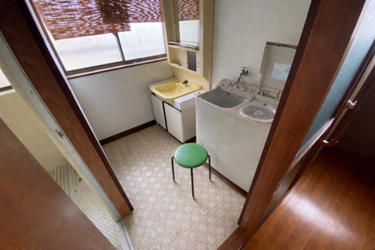 家事動線を考えたゆとりの洗面スペース