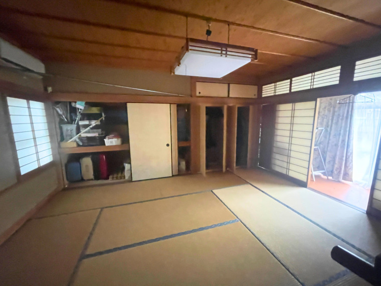 1F東側和室（玄関に回遊できます）(内装)