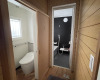 水回りへの廊下(内装)