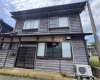 木の風合いが味わい深い、昔ながらの和風住宅。(外観)