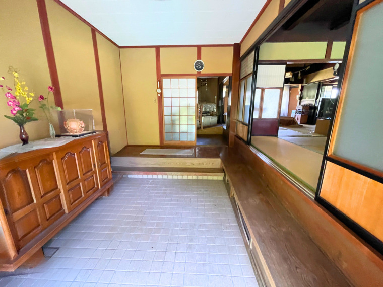 広い玄関(玄関)