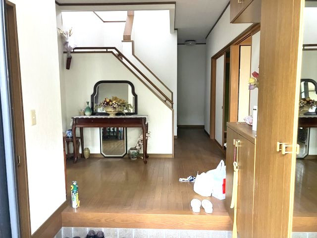 (内装) (内装)