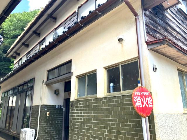 (玄関) (玄関)