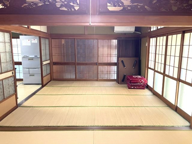 (内装) (内装)