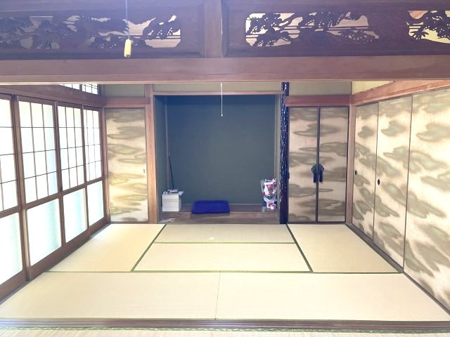 (内装) (内装)