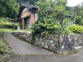 西側(外観)